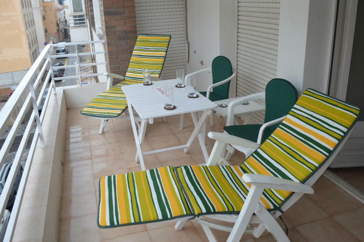 Apartamento Completo 200M Playa Apartment Roses Bagian luar foto