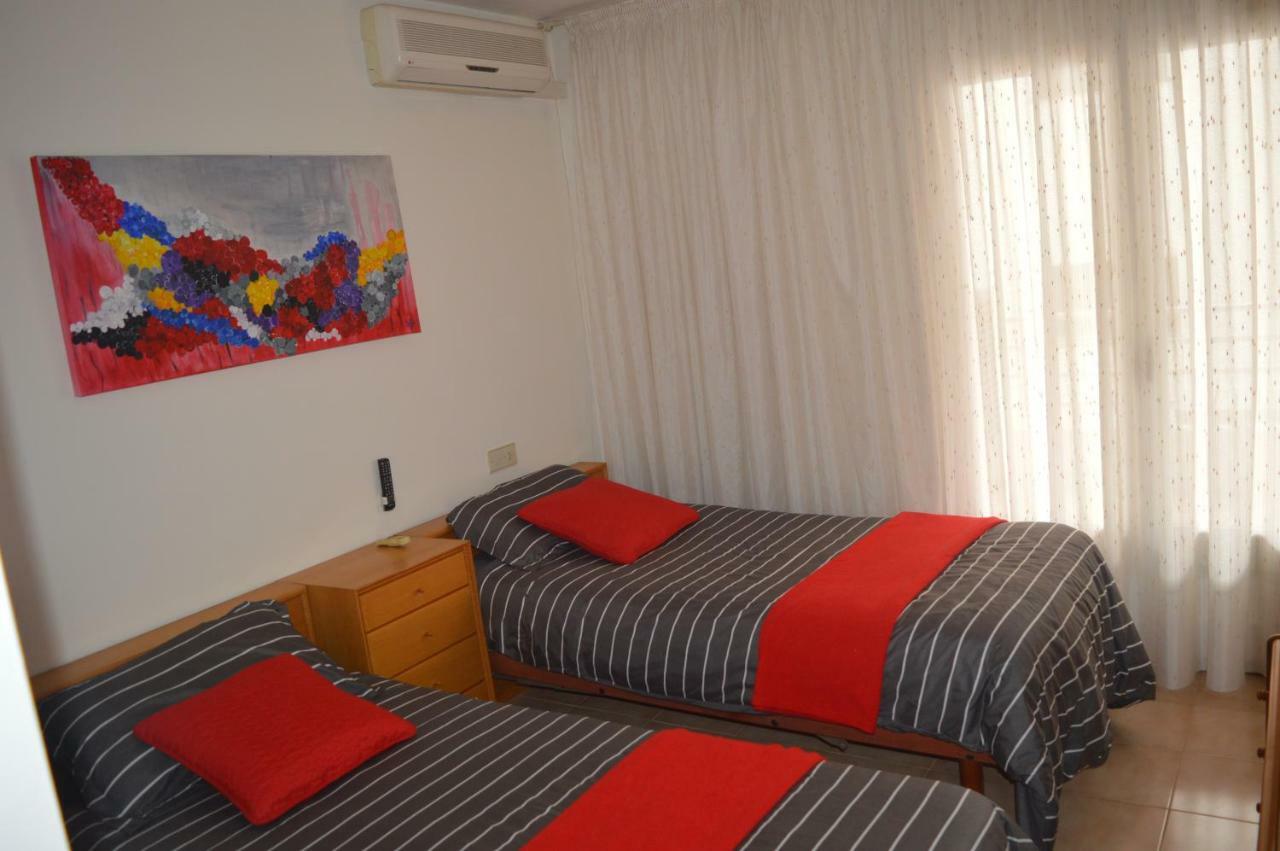 Apartamento Completo 200M Playa Apartment Roses Bagian luar foto